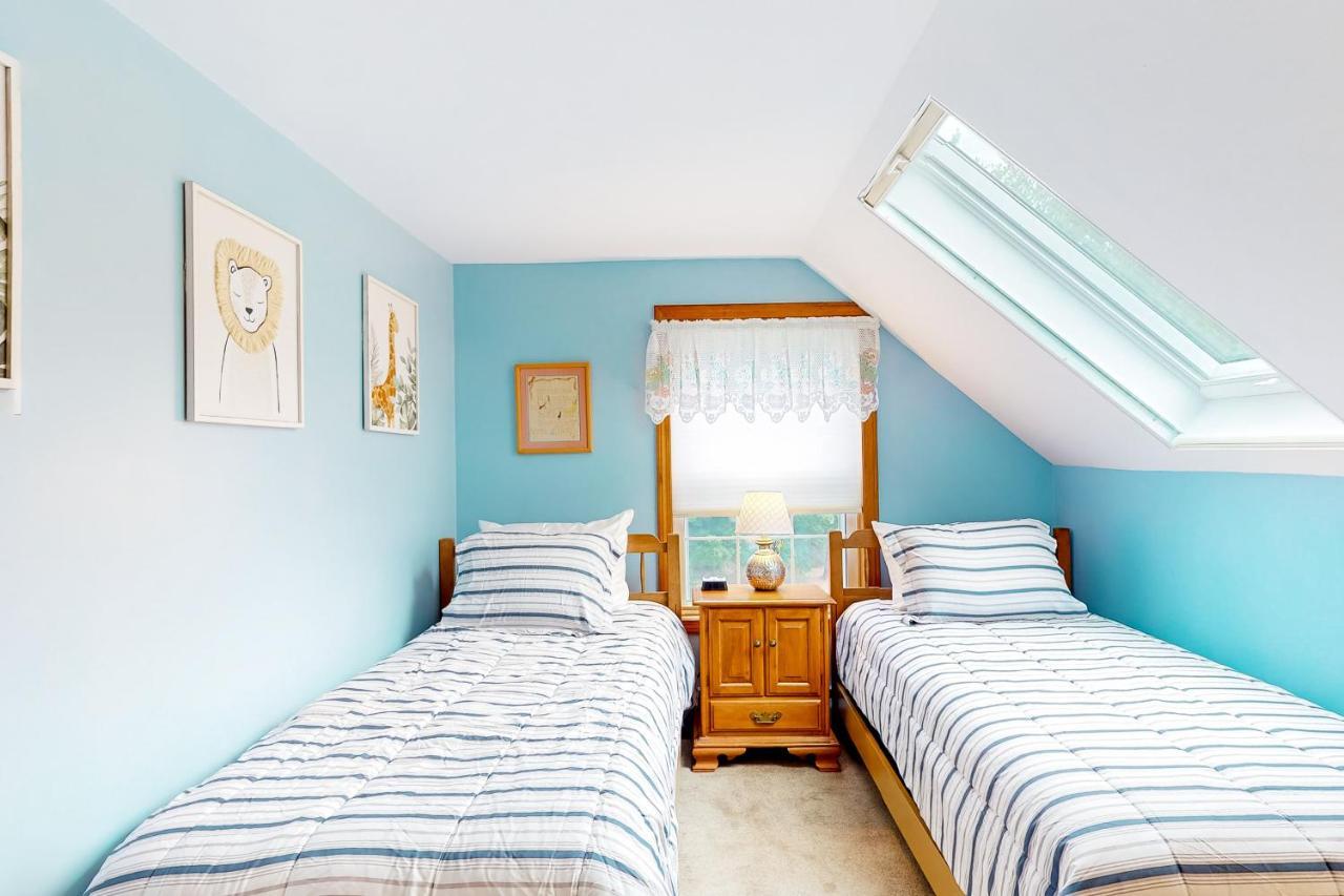 Cape Me Away Villa Gilford Exterior foto